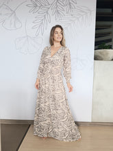 Cargar imagen en el visor de la galería, Vestido Esmeralda gris
