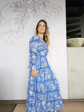 Cargar imagen en el visor de la galería, Vestido Morelia azul
