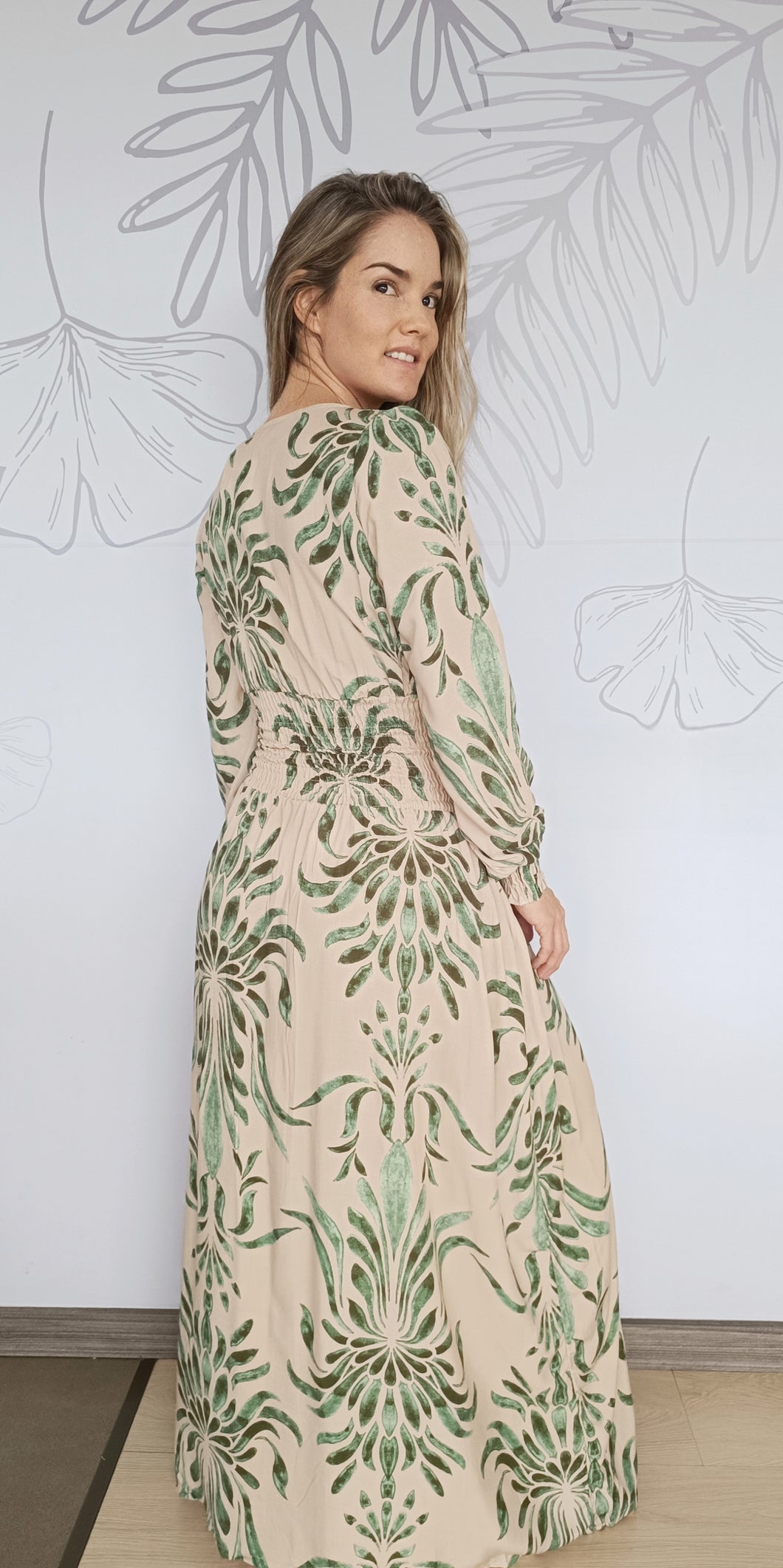 Vestido Esmeralda arabescos verde