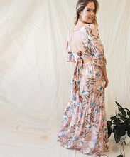 Cargar imagen en el visor de la galería, Vestido Corazón rosa
